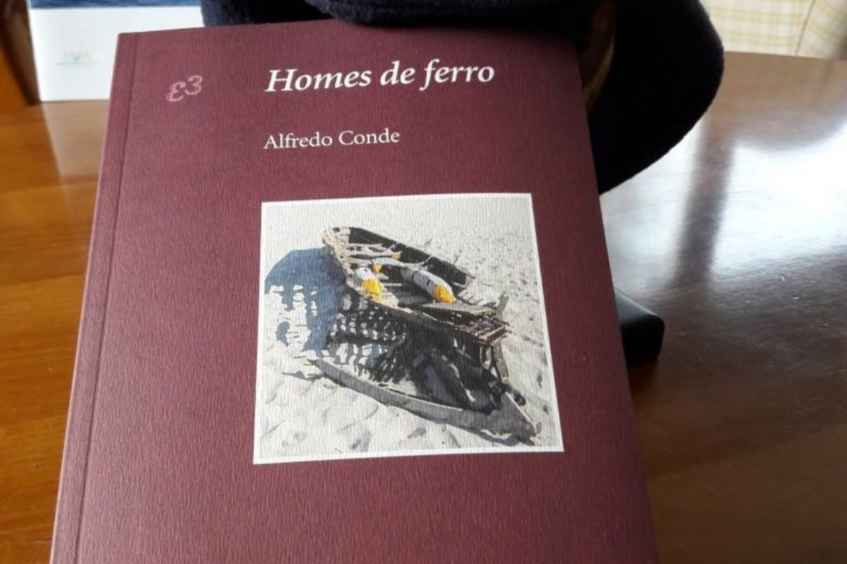 The adventure lived aboard Naomh Gobnait becomes a novel in Homes de Ferro